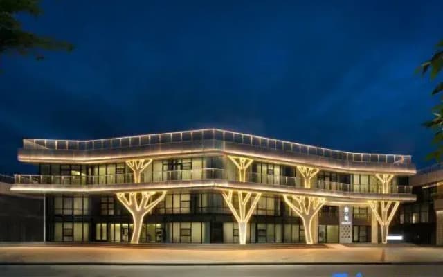 Burqin Sanxun View Hotel (Irtysh River Branch)
