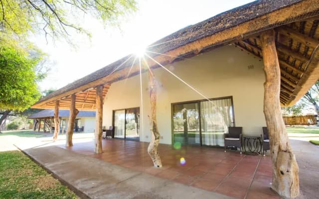 Senalala Safari Lodge