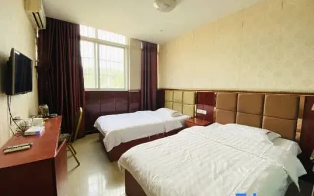 Suining Junyi Holiday Hotel