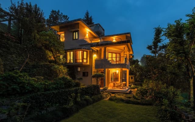 ELIVAAS Irayna 4 BHK Villa