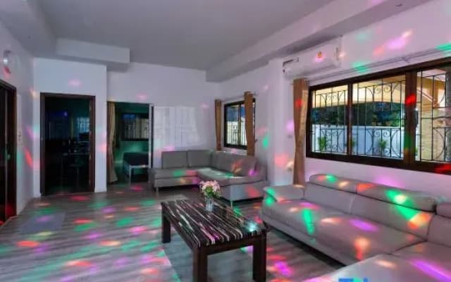 The Orange House Pool Villa Pattaya