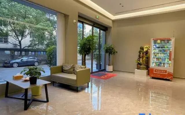 Home Inn Ruibai Cloud Hotel (Lishui Songyang Old Street Branch)
