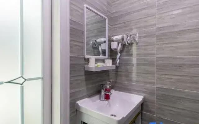Jinbo Hotel