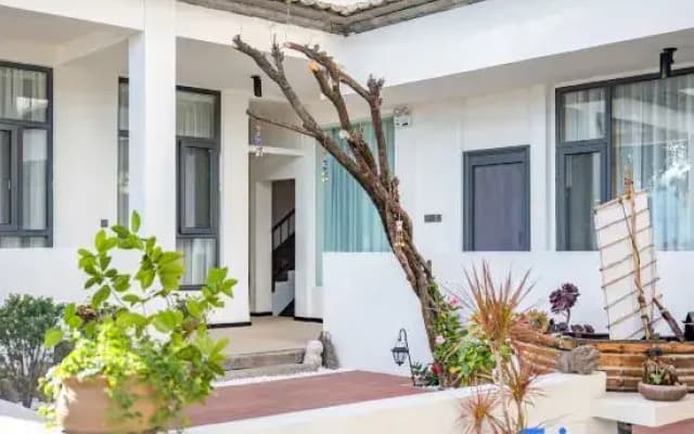 22/5000 Dali Sea Courtyard · Designer Sea View Hotel (Double Corridor Scenic Area Store)