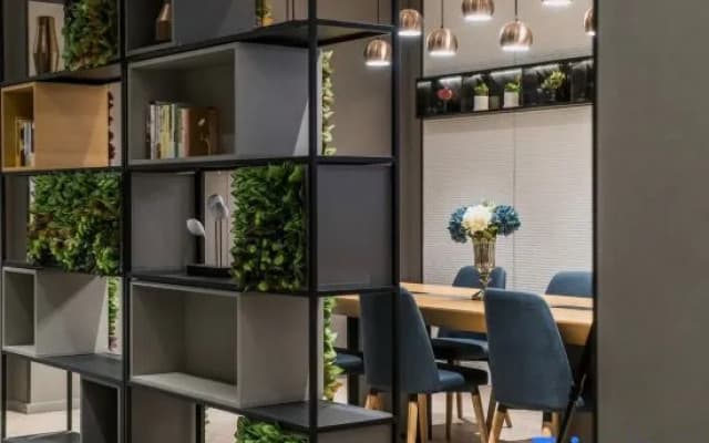 Home Inn & Suites (Qingdao Licun Metro Station Pedestrian Street Branch)