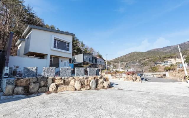 Ulsan Byeoldam Eunchae Pool Villa