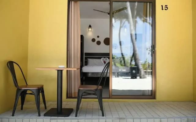 Crown Beach Villas  Bikini Beach