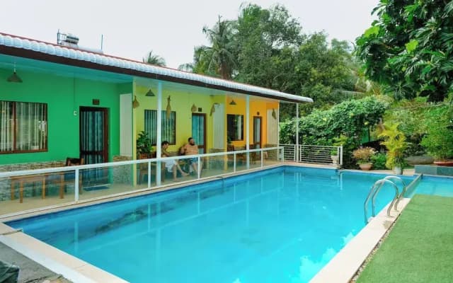 Sea Breeze Resort & Spa