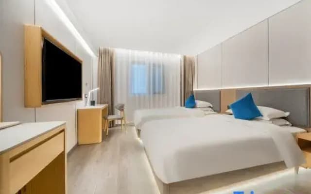 Huangbo Hotel (Nanchang Dream Times 520Park Cultural and Creative Park)