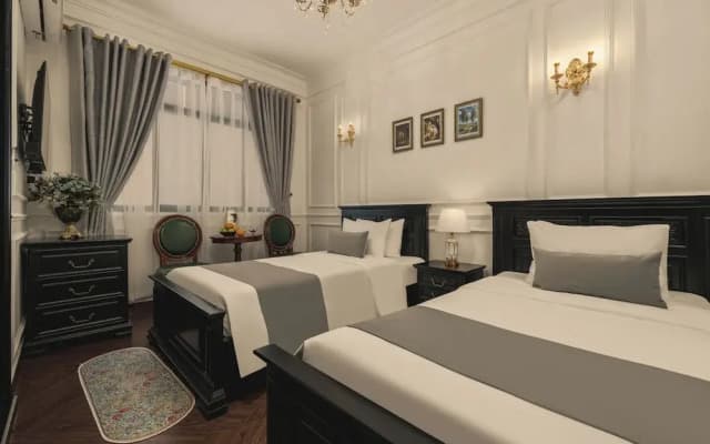 Vina Vintage Hotel