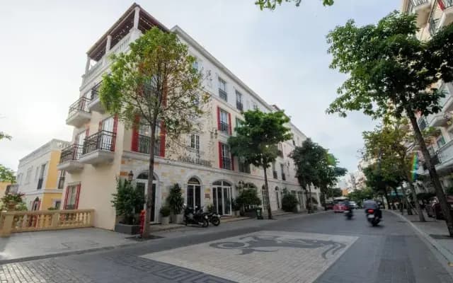 Anna Hotel - Free Ticket Cable Car & Hon Thom Water Park