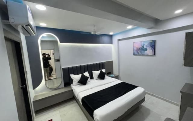 Hotel HR King