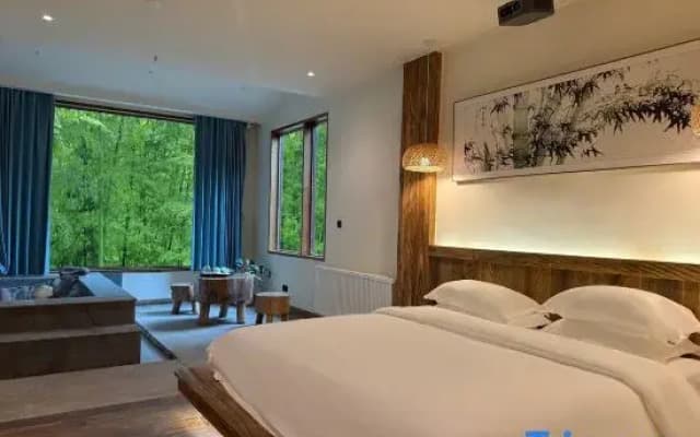 Manshan Yun Gu Privatte Hot Spring Hotel