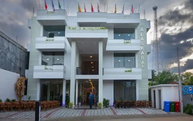 Hotel Alaskabay Arugambay