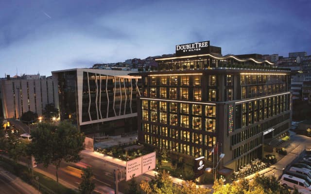DoubleTree by Hilton Hotel Istanbul - Piyalepasa