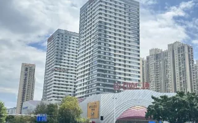 Baiyuxuan Homestay (Liuzhou Chengzhong Wanda)