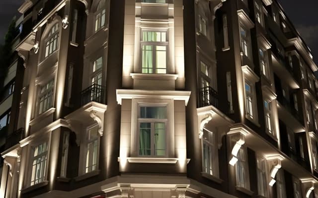 Corinne Art & Boutique Hotel
