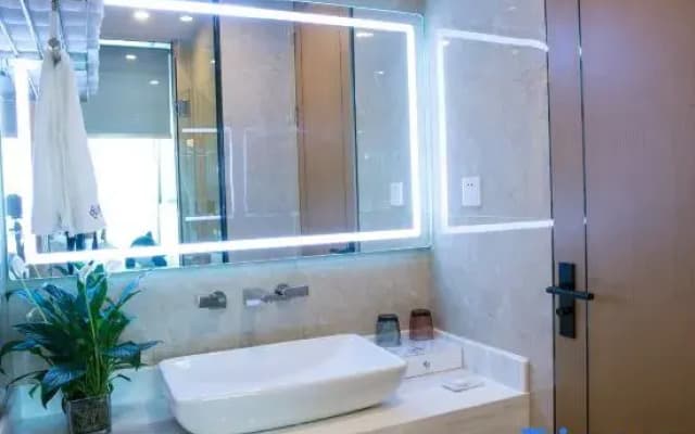 Yinghai Belle Hotel (Ganzhou Nankang Furniture City Store)