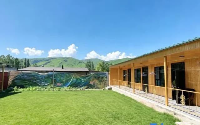 Nalati Flower Guest House