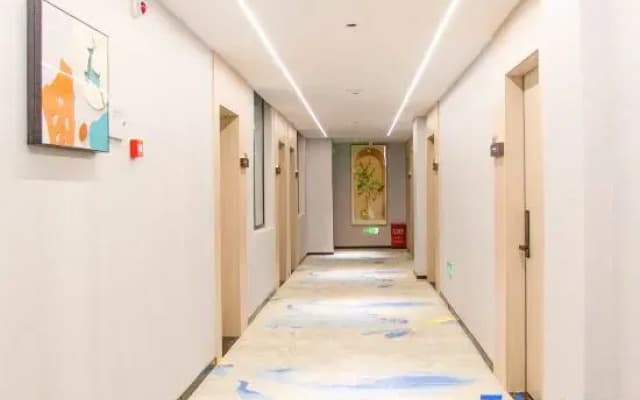 Yunrui Business Hotel