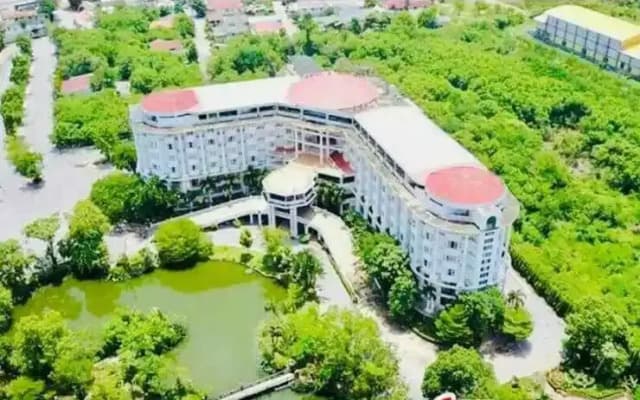 Hermitage Hotel Korat