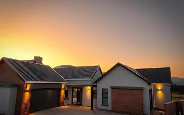 The Big Easy Rest at Highland Gate Golf & Trout