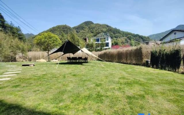 Yulin Homestay (Sanqingshan Tourist Highway)
