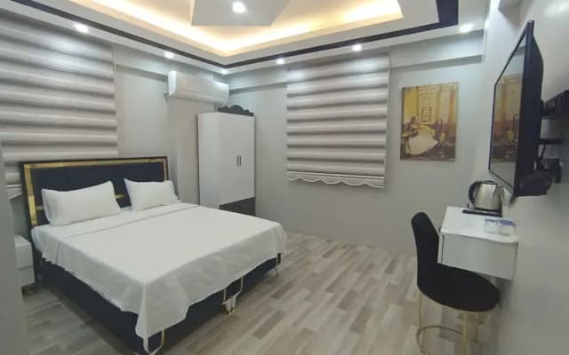 Hotel Sandra