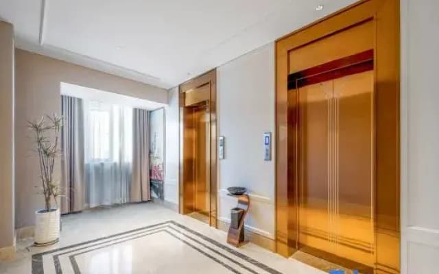 Vienna Hotel (Yanggu New World Plaza)