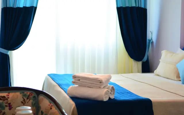 Gumuldur Mavi Deniz Otel