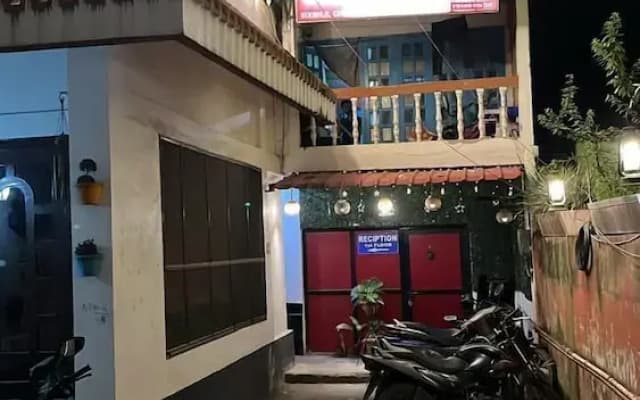 Hotel Cosy Home