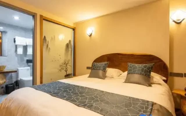 Yishun Shanhe Homestay