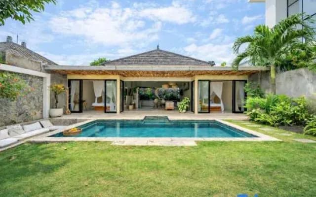 Honey Mandarin villa - Lush Garden Pool 2 BR villa