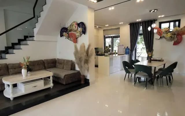 ConiHouse - Homestay & Villa