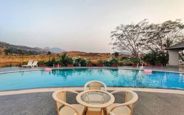 Touchwood Bliss Resort - Igatpuri