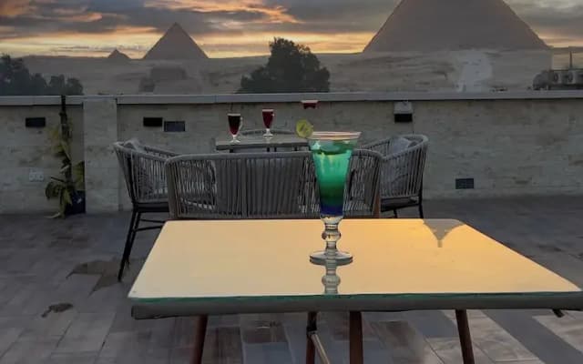 Pyramids Glory INN