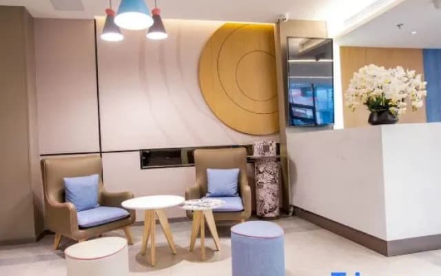 Home Inn neo (Dalian Bay Huanghai Fishery Passenger Terminal)