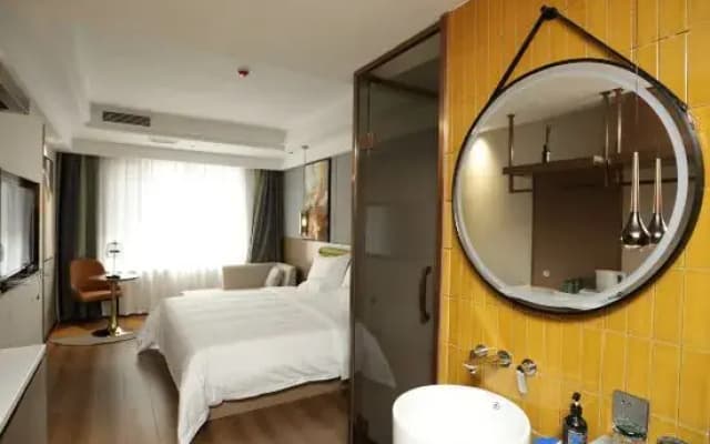 Yunting Hotel (Bayannur Linhe District Victoria Mall)