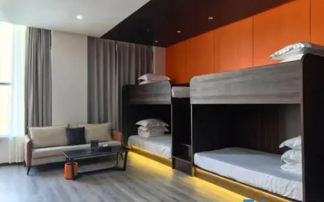 Jingmeng Hotel