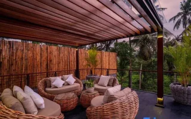 Villa Louna KVYZ3 by BaliSuperHost