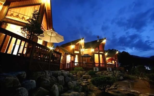 Muju Island Pension