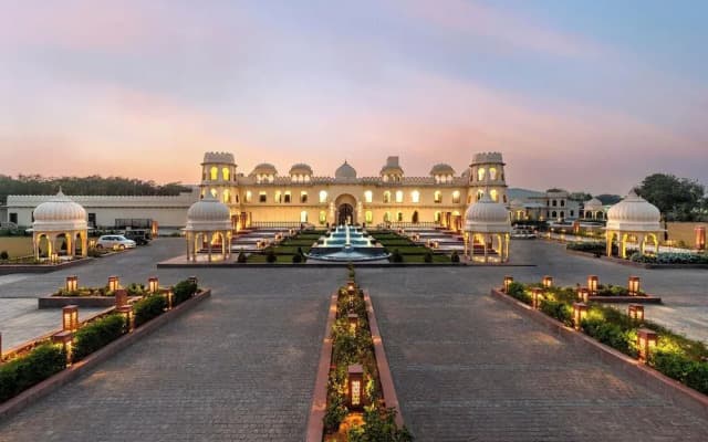 Kesarbagh Palace
