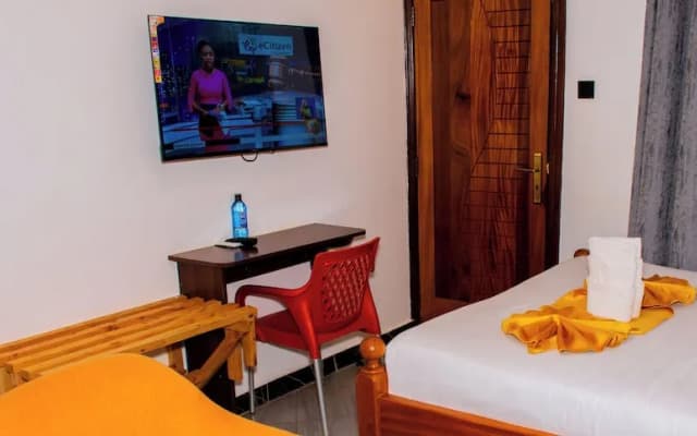The Grand Brystal Hotel