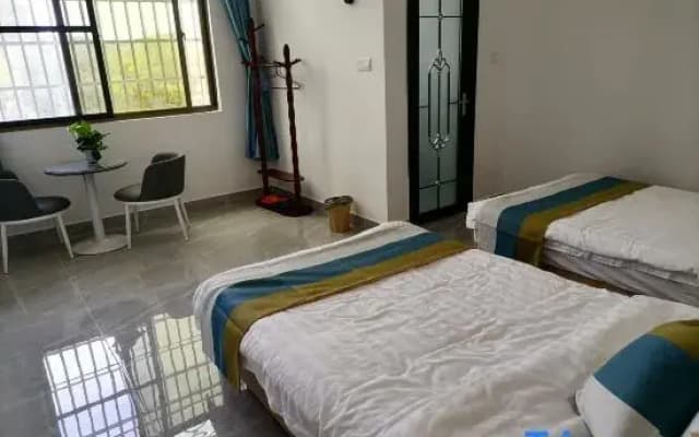 Lingshui Bihai Qingshan Hostel