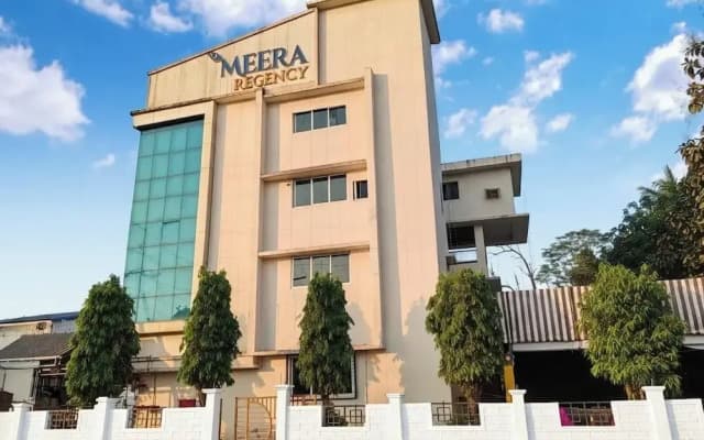 Hotel Meera Regency