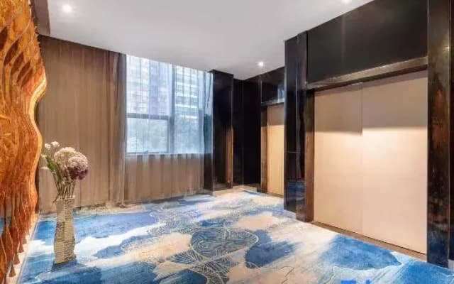 K. Y. Hotel