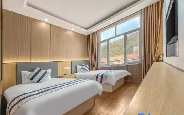 Langmusi Linjiang Holiday Hotel