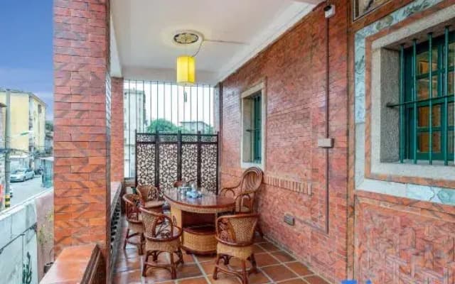 Zhiyu Homestay (Quanzhou West Street Kaiyuan Temple Branch)