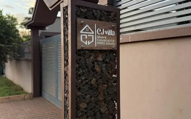 Cj Villa