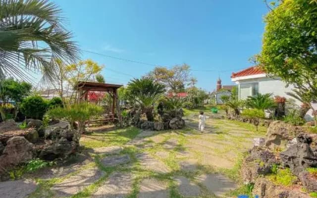 Private house with front yard | 5 minutes from the sea • Yard • Dogs allowed (Stay Soye)